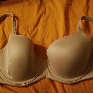 Victorias secret 34DD bra beige